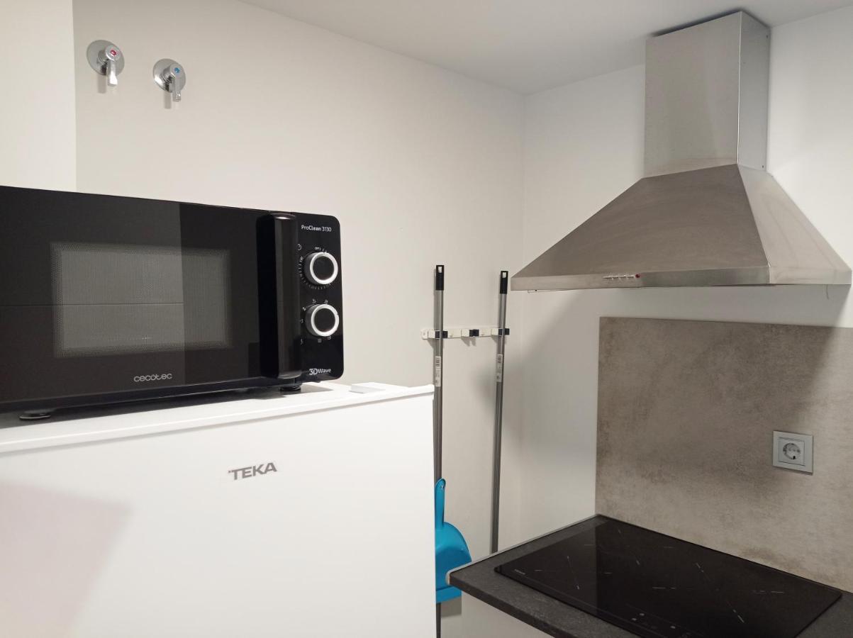 Apartamentos Hi Apartaments Santander 3000 Maliano Ngoại thất bức ảnh